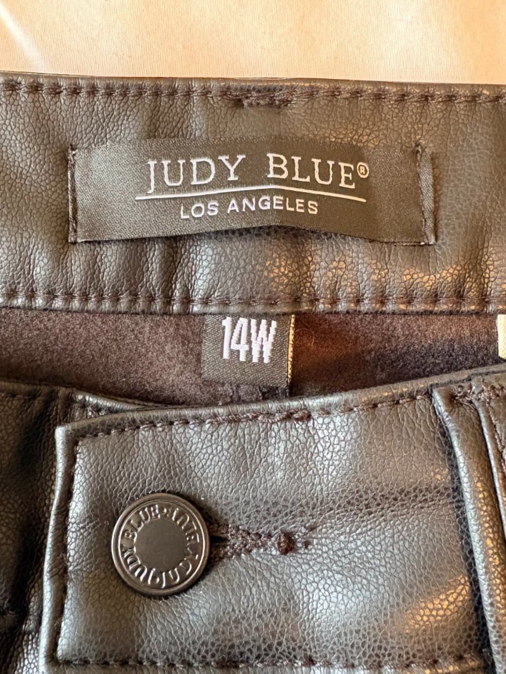 Judy Blue Black Faux Leather Tummy Control Straight Leg Pants 14W JB88755 EUC - Picture 5 of 8